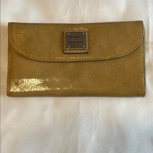 Dooney & Bourke Leather Wallet with Flap Closure GUC